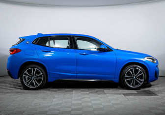 Подержанный автомобиль BMW X2 2019 года (4 фото)