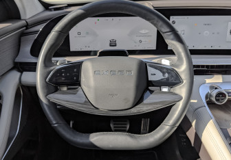 Подержанный автомобиль Exeed RX 2024 года (22 фото)