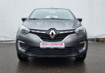 Подержанный автомобиль Renault Kaptur 2020 года (2 фото)