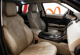 Подержанный автомобиль Land Rover Range Rover Evoque 2012 года (32 фото)