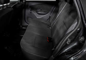 Подержанный автомобиль Nissan Almera Sedan 2014 года (10 фото)