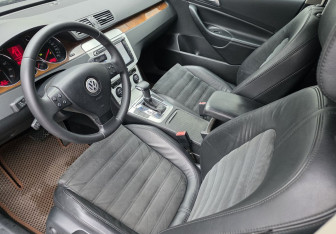 Подержанный автомобиль Volkswagen Passat Sedan 2009 года (9 фото)