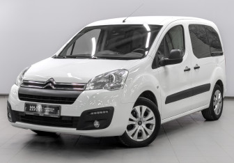Подержанный автомобиль Citroen Berlingo 2021 года (1 фото)