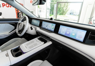 Новый Voyah Free 2025 (9 фото)