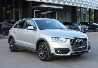 Подержанный автомобиль Audi Q3 2012 года (3 фото)