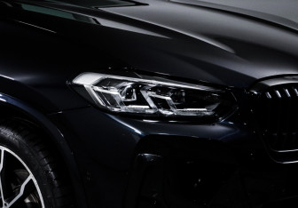 Подержанный автомобиль BMW X3 2022 года (17 фото)