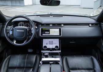 Подержанный автомобиль Land Rover Range Rover Velar 2020 года (15 фото)