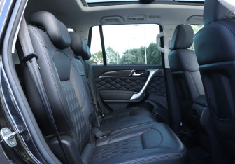 Подержанный автомобиль Haval H9 2022 года (10 фото)