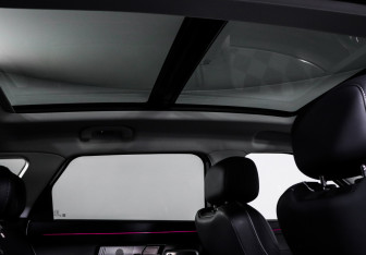 Подержанный автомобиль Jaecoo J7 2023 года (18 фото)