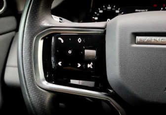 Подержанный автомобиль Land Rover Range Rover Evoque 2021 года (28 фото)