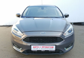 Подержанный автомобиль Ford Focus Hatchback 2015 года (2 фото)