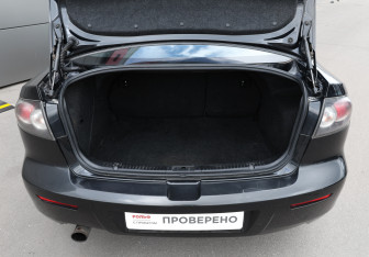 Подержанный автомобиль Mazda 3 Sedan 2008 года (15 фото)