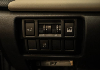 Подержанный автомобиль Subaru Forester Suv 2021 года (8 фото)