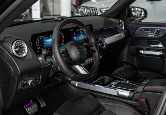 Новый Mercedes-Benz GLB 2024 (10 фото)