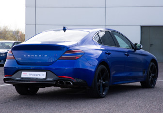 Подержанный автомобиль Genesis G70 2021 года (5 фото)