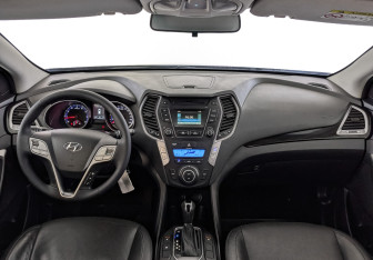 Подержанный автомобиль Hyundai Santa Fe 2014 года (14 фото)