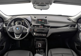 Подержанный автомобиль BMW X2 2019 года (14 фото)