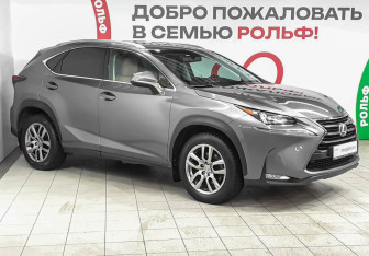 Подержанный автомобиль Lexus NX 2015 года (3 фото)