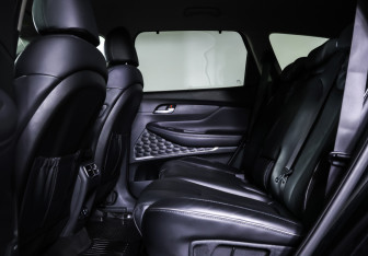 Подержанный автомобиль Hyundai Santa Fe 2021 года (12 фото)