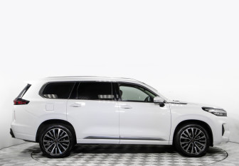 Подержанный автомобиль Exeed VX 2021 года (3 фото)