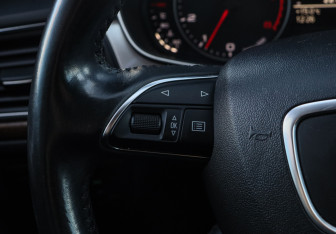 Подержанный автомобиль Audi A6 Sedan 2014 года (24 фото)