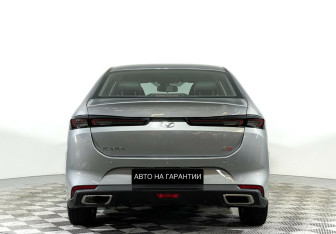 Подержанный автомобиль Kaiyi E5 2023 года (6 фото)