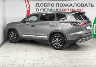 Подержанный автомобиль Chery Tiggo 8 Pro Max 2024 года (6 фото)