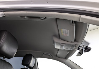 Подержанный автомобиль Volkswagen Tiguan 2012 года (23 фото)