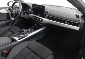Подержанный автомобиль Audi A5 Coupe 2018 года (10 фото)
