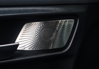 Подержанный автомобиль Tank 300 2023 года (16 фото)