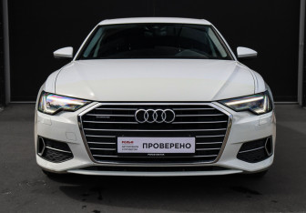 Подержанный автомобиль Audi A6 Sedan 2021 года (2 фото)