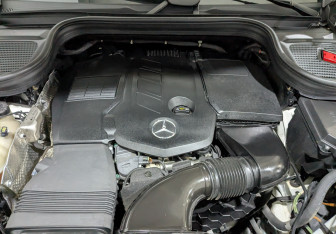 Подержанный автомобиль Mercedes-Benz GLE 2020 года (9 фото)