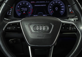 Подержанный автомобиль Audi A6 Sedan 2019 года (12 фото)