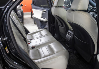 Подержанный автомобиль Lexus RX 2017 года (12 фото)