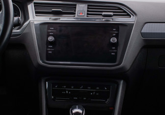 Подержанный автомобиль Volkswagen Tiguan 2021 года (14 фото)