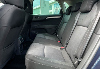 Подержанный автомобиль Citroen C4 Hatchback 2011 года (10 фото)