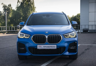 Подержанный автомобиль BMW X1 2019 года (2 фото)