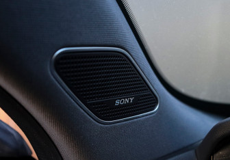 Подержанный автомобиль Changan UNI-K 2023 года (17 фото)