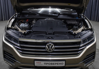 Подержанный автомобиль Volkswagen Touareg 2019 года (27 фото)