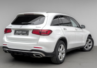 Подержанный автомобиль Mercedes-Benz GLC Coupe 2020 года (5 фото)