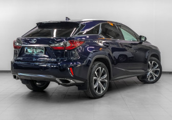 Подержанный автомобиль Lexus RX 2017 года (5 фото)
