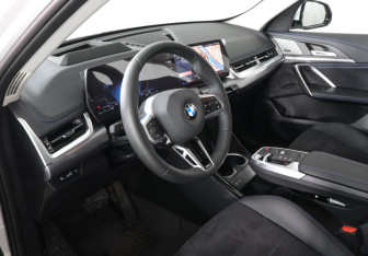 Новый BMW X1 2025 (12 фото)