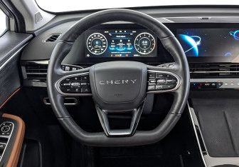 Подержанный автомобиль Omoda C5 2023 года (21 фото)