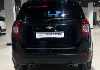 Подержанный автомобиль Chevrolet Captiva 2012 года (5 фото)