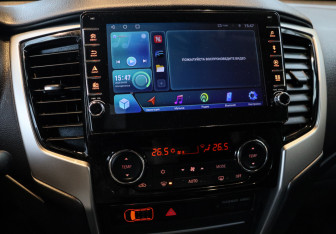 Подержанный автомобиль Mitsubishi L200 2023 года (15 фото)