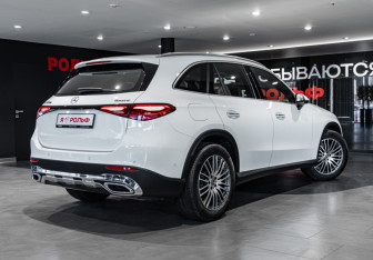 Новый Mercedes-Benz GLC Coupe 2025 (5 фото)