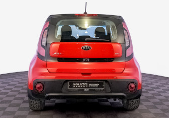 Подержанный автомобиль Kia Soul 2019 года (6 фото)