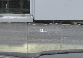 Подержанный автомобиль Hongqi HS5 2023 года (32 фото)