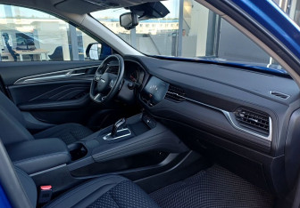 Подержанный автомобиль Haval F7 2021 года (24 фото)
