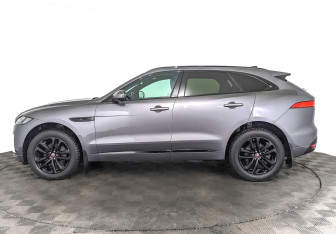 Подержанный автомобиль Jaguar F-Pace 2020 года (8 фото)